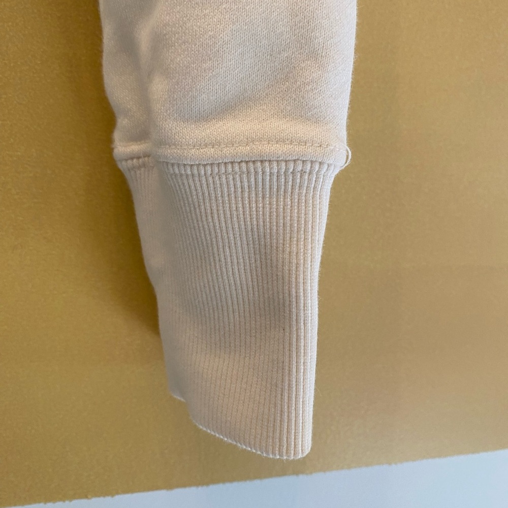 Uniqlo Cropped zippered jacket. - Picture 4 of 7